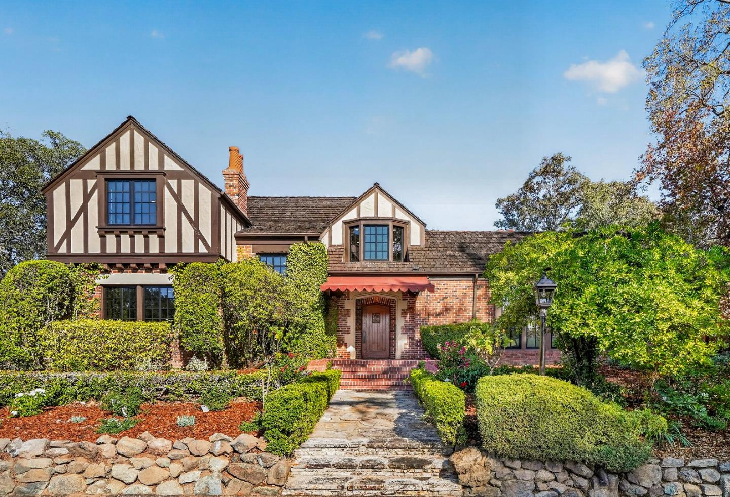 17085 & 17087 Summit Way, Los Gatos
