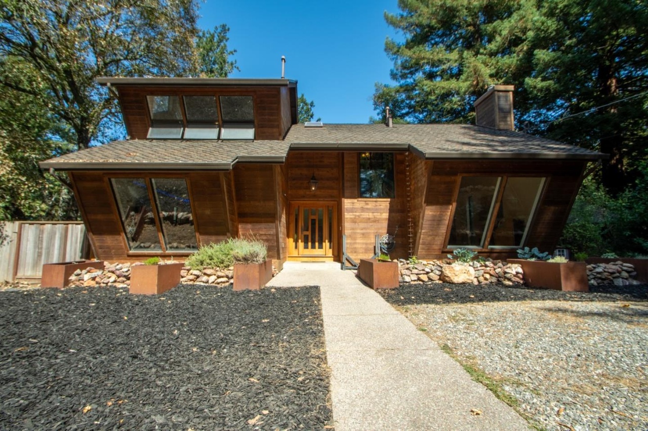 17368 Melody Ln